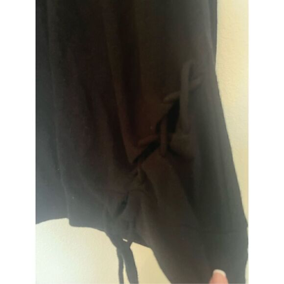 Chaser Lace Up Knit Soft Crew Neck Sweater Top Sz M Black Raglan Sleeve NWT - Picture 3 of 7